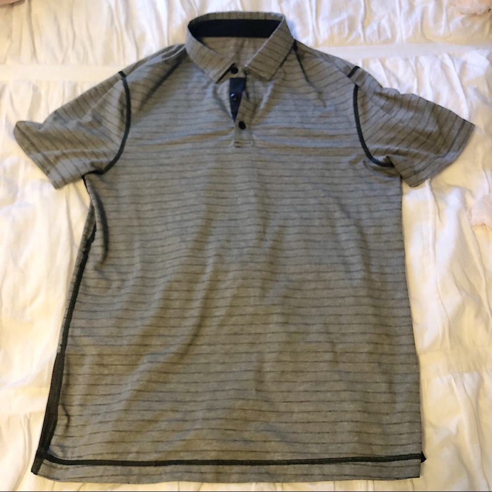 Men’s small lulu lemon collard shirt